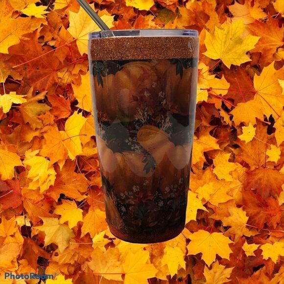 20 oz beautiful Fall/Autumn 20 oz Tumbler - Picture 4 of 4